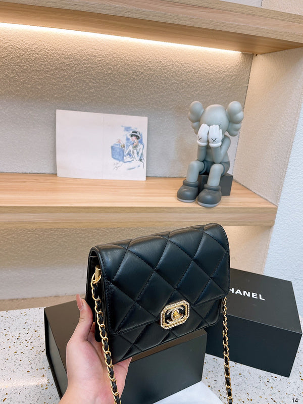 aura-bags - Chanel Bags - 7142