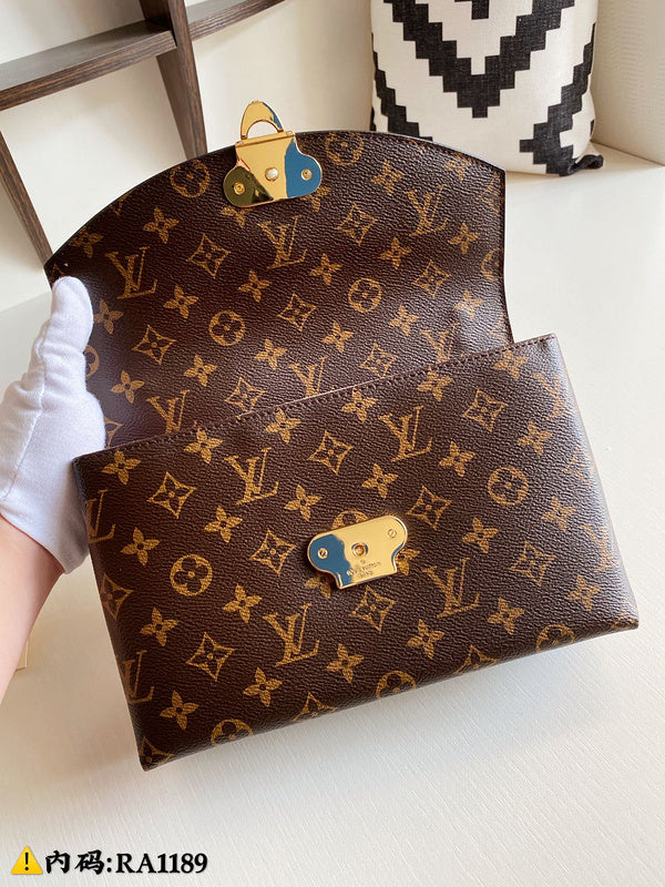 Louis Vuitton Luxury Bags 2641
