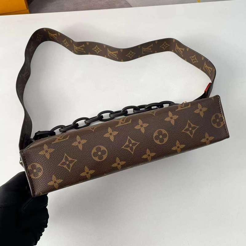 Louis Vuitton Luxury Bags 1847