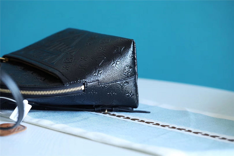 Luxury - Louis Vuitton Bags - 036
