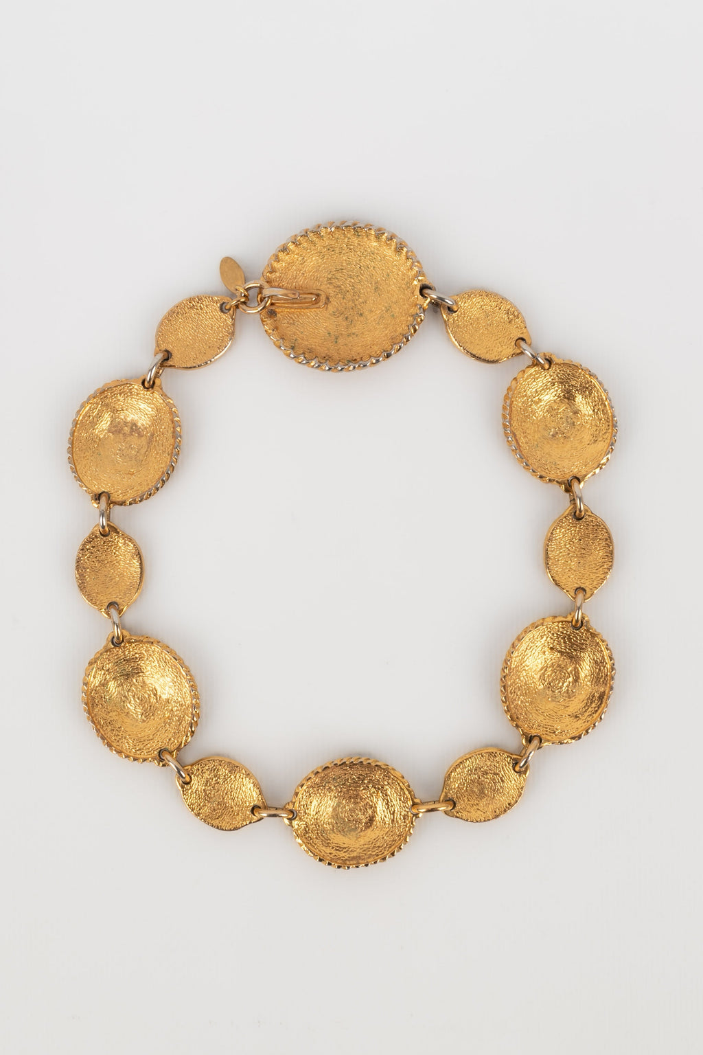 Collier dor�� Chanel 1980s