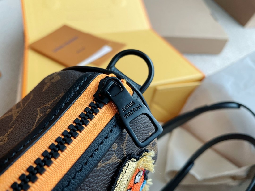 Designer Handbags louis vuitton 075