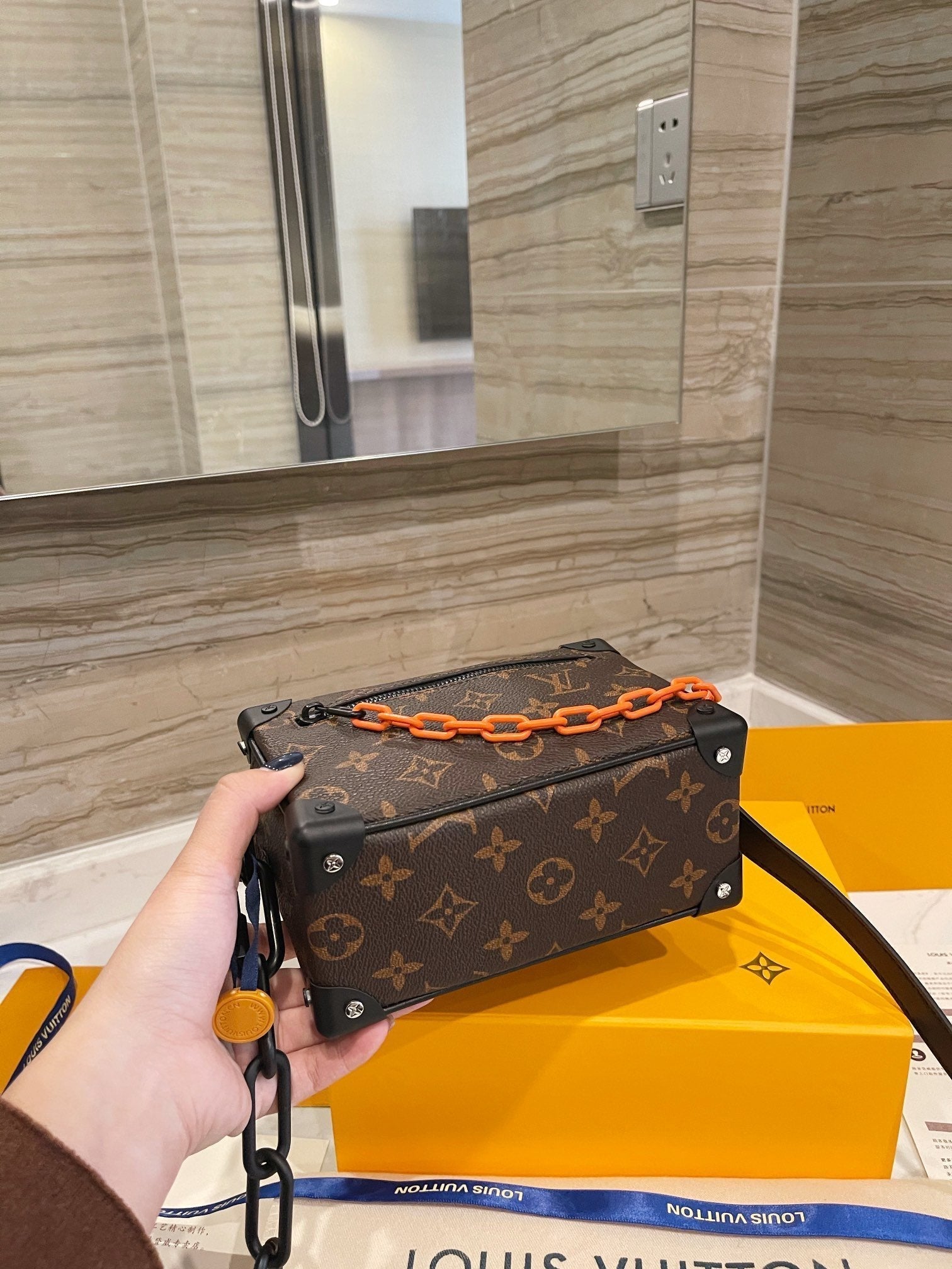 Designer Handbags louis vuitton 087