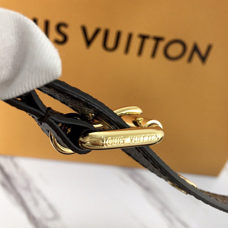 Louis Vuitton Luxury Bags 2638