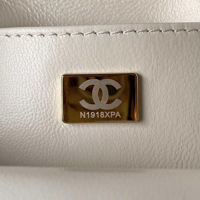 aura-bags - Chanel Bags - 7539