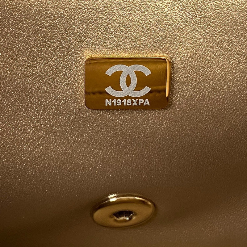 aura-bags - Chanel Bags - 7614