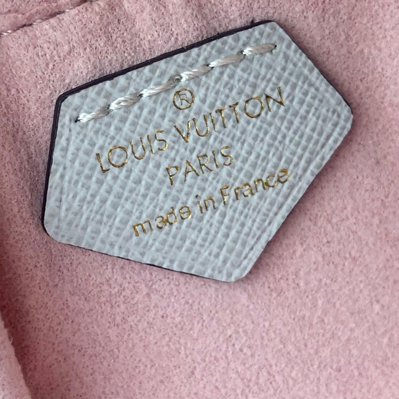 Louis Vuitton Luxury Bags 2028