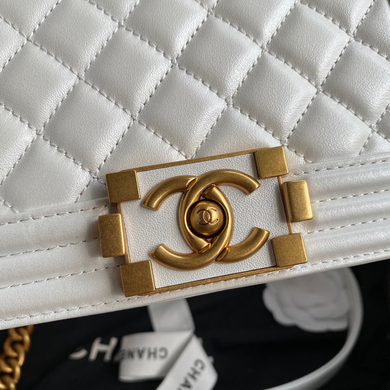 aura-bags - Chanel Bags - 7427