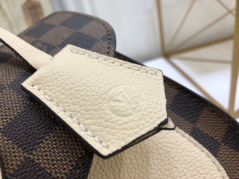 Louis Vuitton Luxury Bags 1879