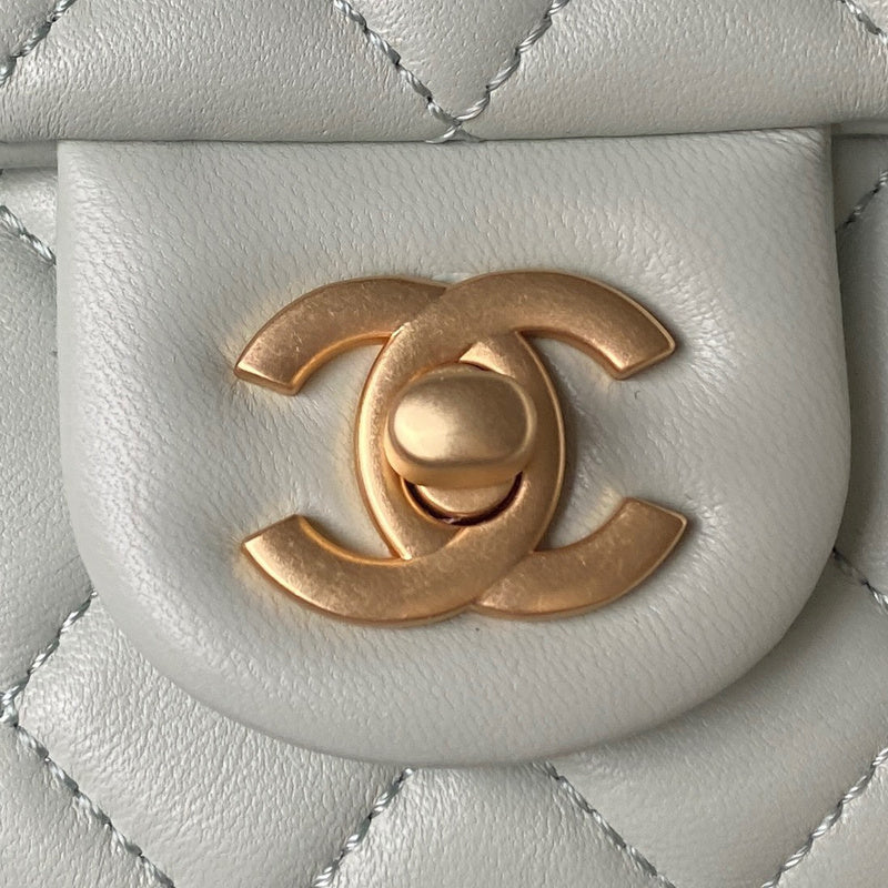 aura-bags - Chanel Bags - 7533