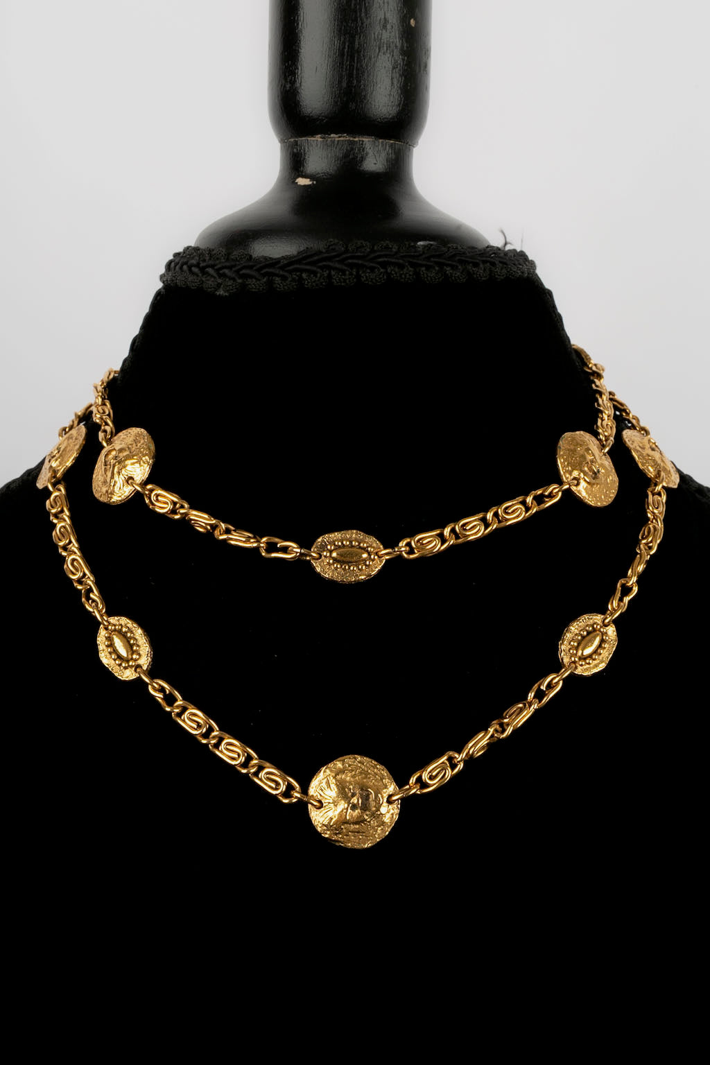 Sautoir/Collier dor�� Chanel