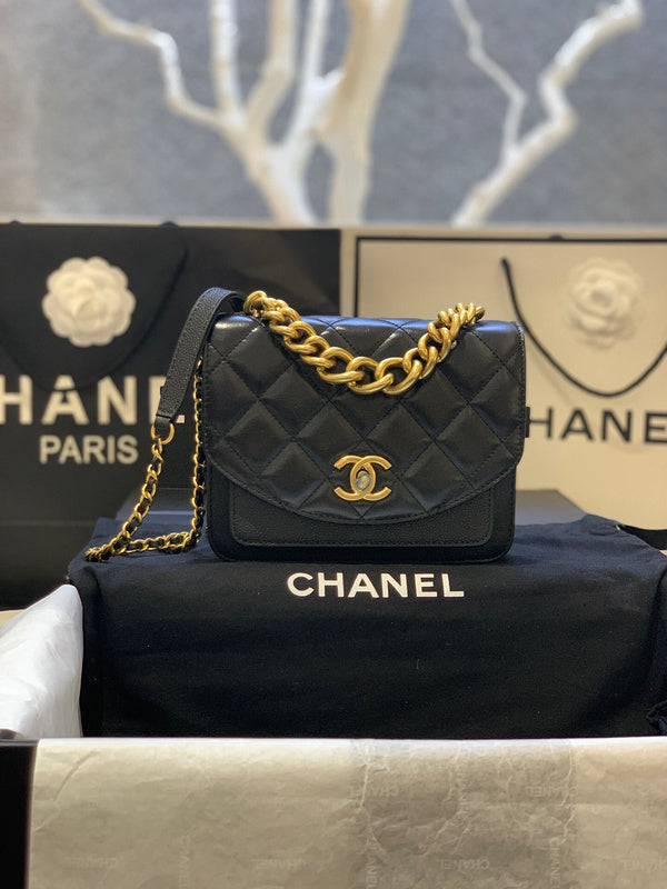 aura-bags - Chanel Bags - 7435