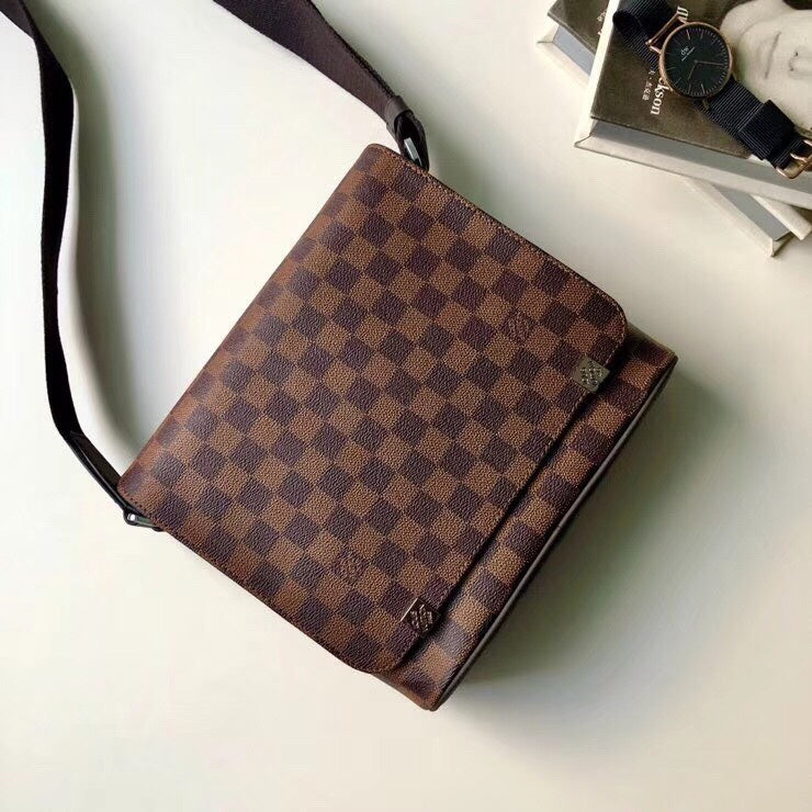 Louis Vuitton Luxury Bags 2700
