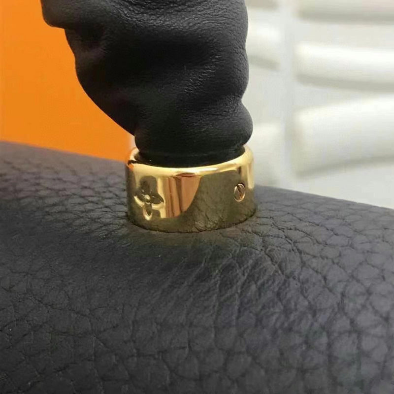 Louis Vuitton Luxury Bags 2476