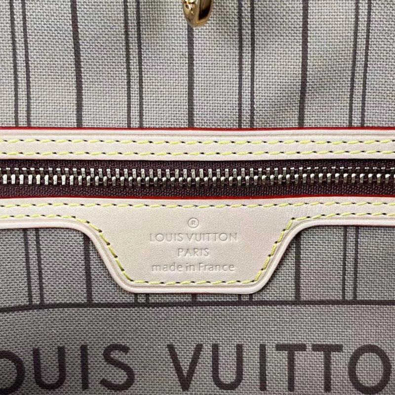 Louis Vuitton Luxury Bags 2572