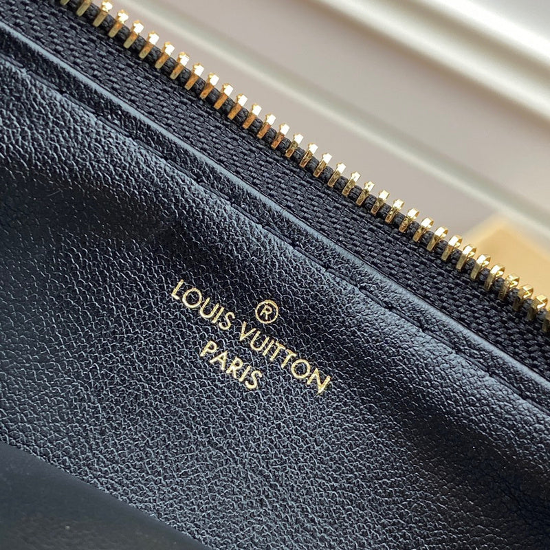 Louis Vuitton Luxury Bags 2332