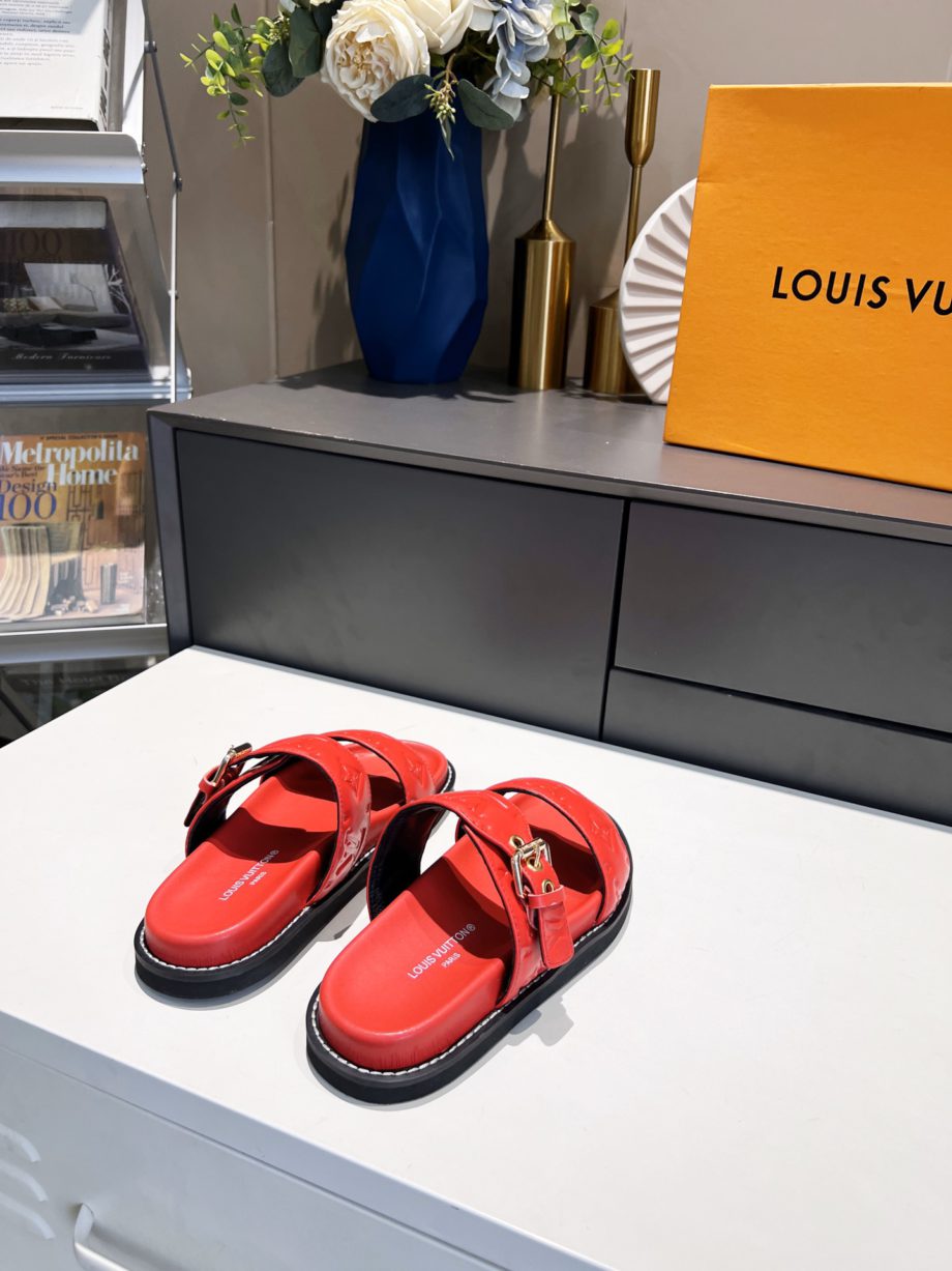 louis vuitton Women's Bom Dia Flat Mule Red For Women