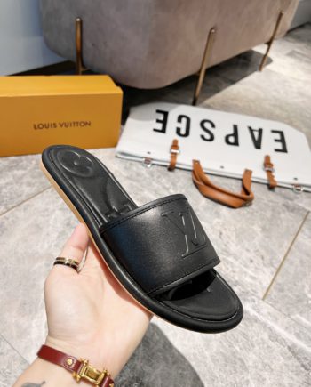 louis vuitton Women's Magnetic Flat Mule Black For Women 1AA1LT