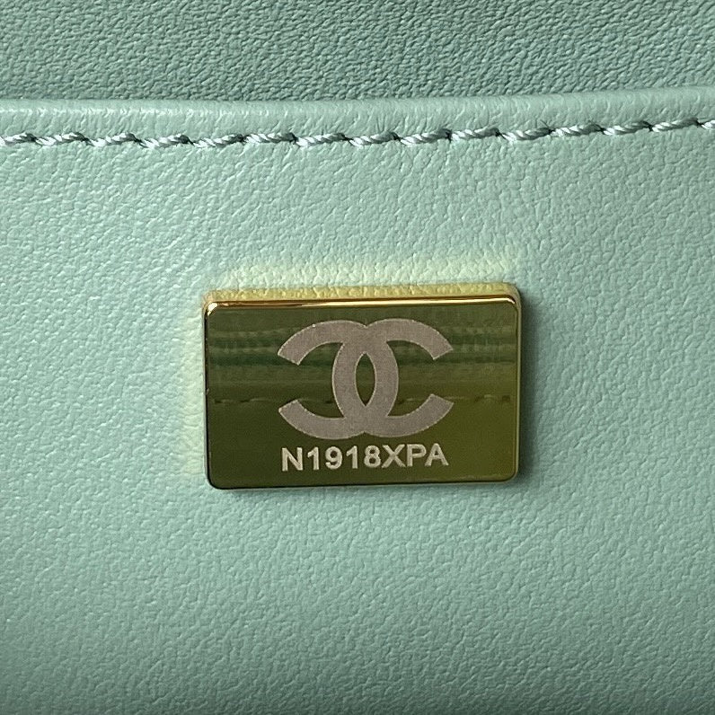 aura-bags - Chanel Bags - 7549