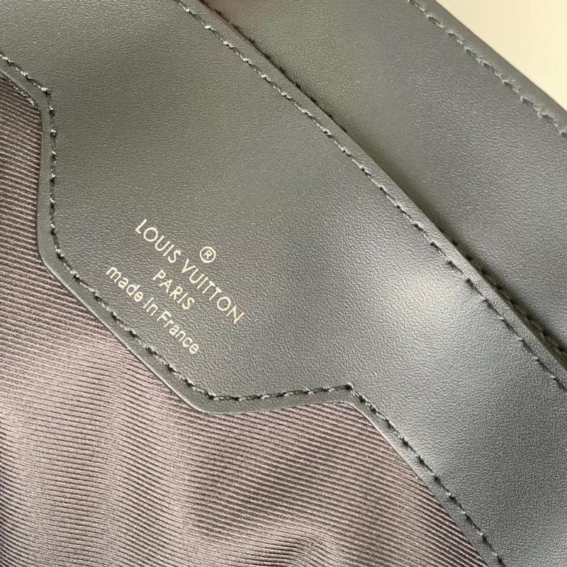 Louis Vuitton Luxury Bags 2739