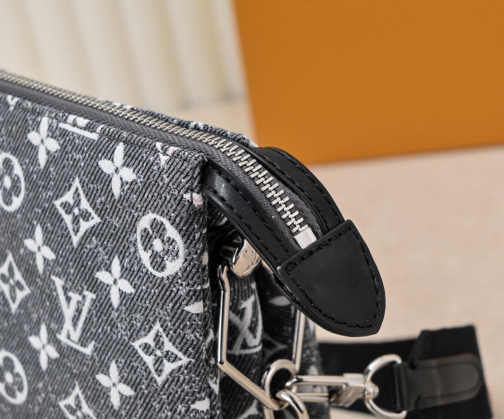 New Bag Louis Vuitton  656