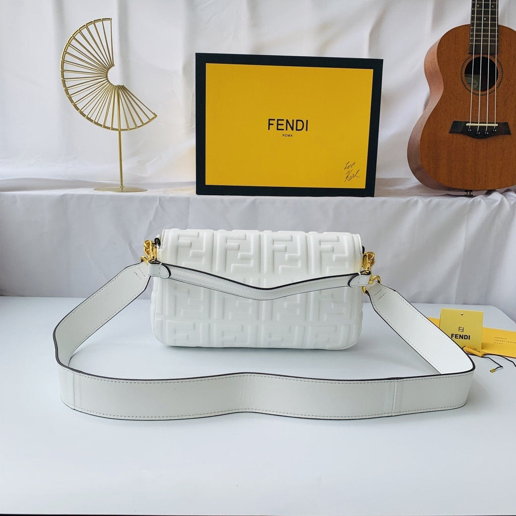 Designer Handbags Fendi 177