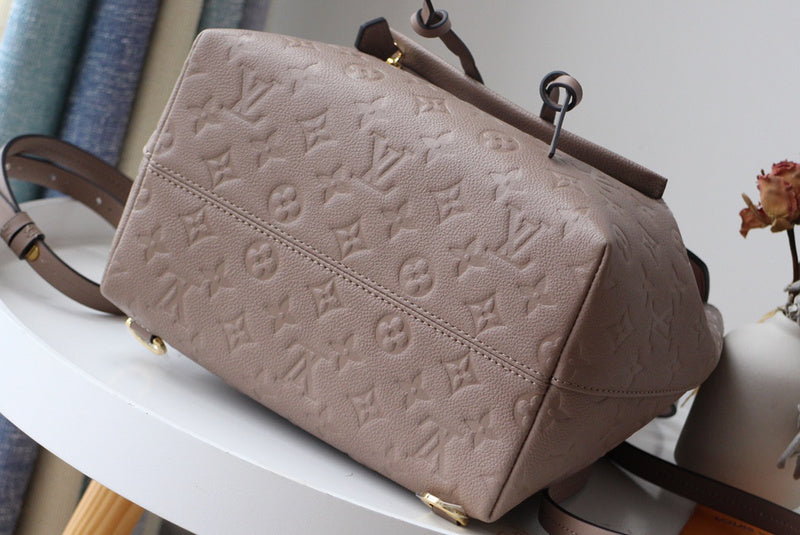 Louis Vuitton Luxury Bags 2821