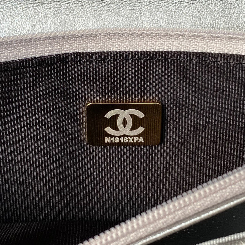 aura-bags - Chanel Bags - 7572