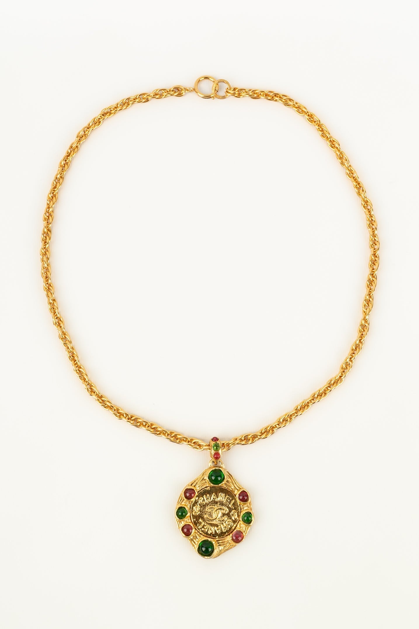 Collier cc Chanel