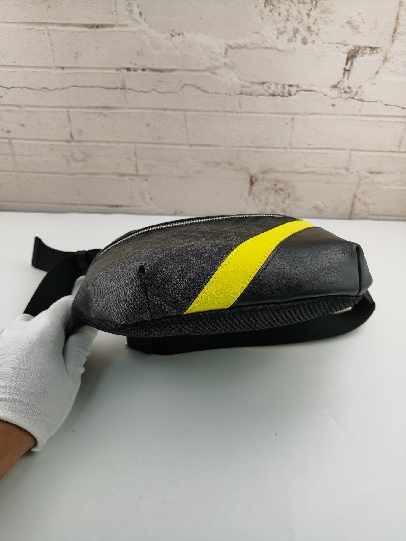 Designer Handbags Fendi 172