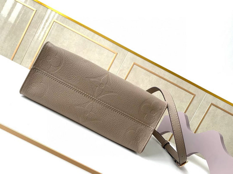 Louis Vuitton Luxury Bags 2536