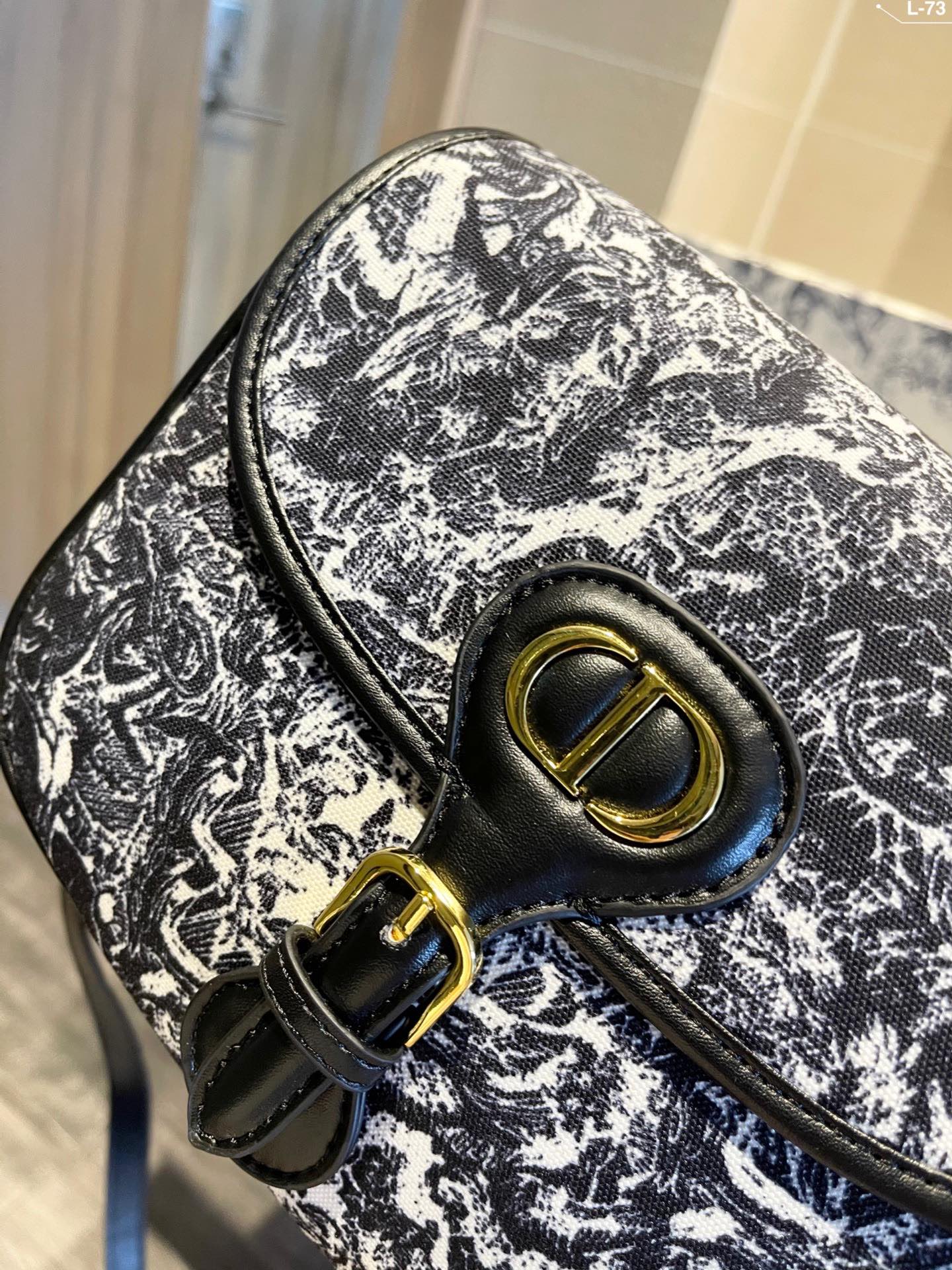 Designer Handbags dior 306