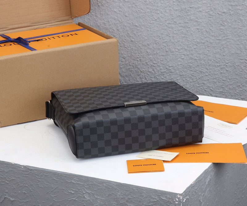 Louis Vuitton Luxury Bags 2706