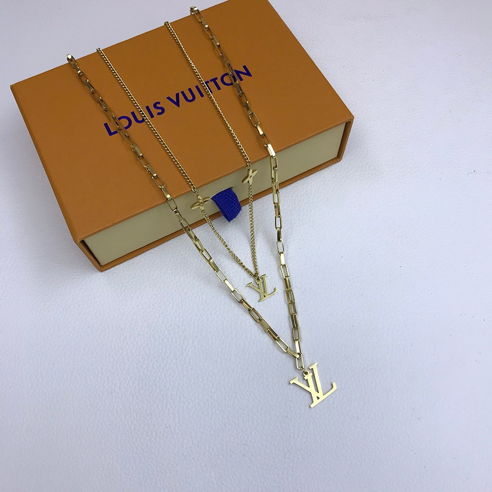 BG - Holiday Necklace louis vuitton011