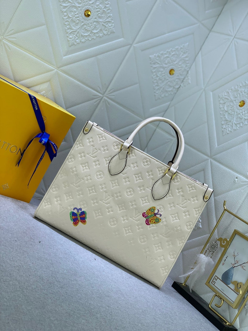 Luxury Bags Louis Vuitton  768