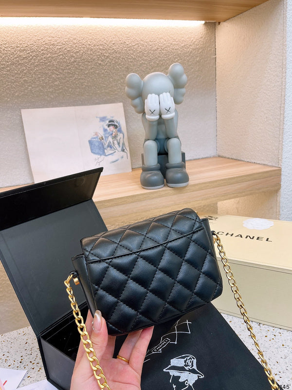 aura-bags - Chanel Bags - 7026