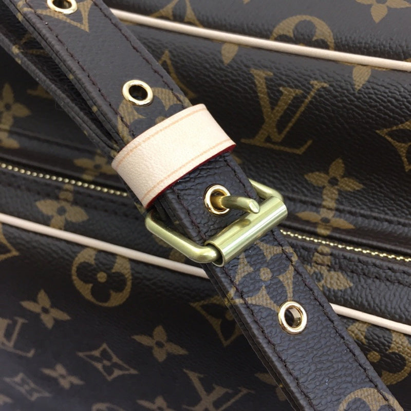 Louis Vuitton Luxury Bags 2052