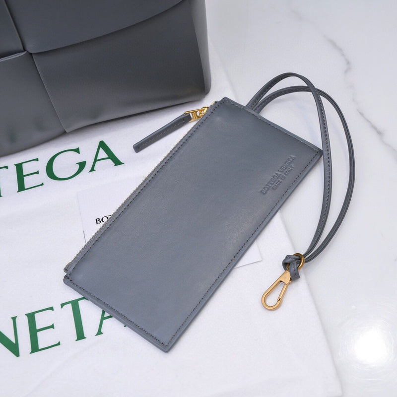 Aura Bags - BV Bags - 977