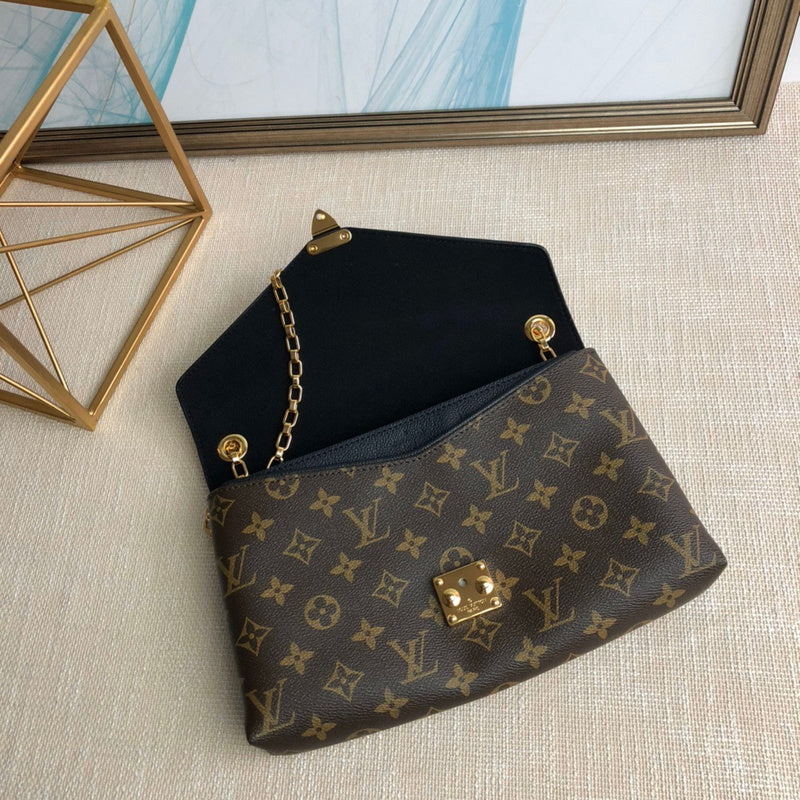 Louis Vuitton Luxury Bags 1790