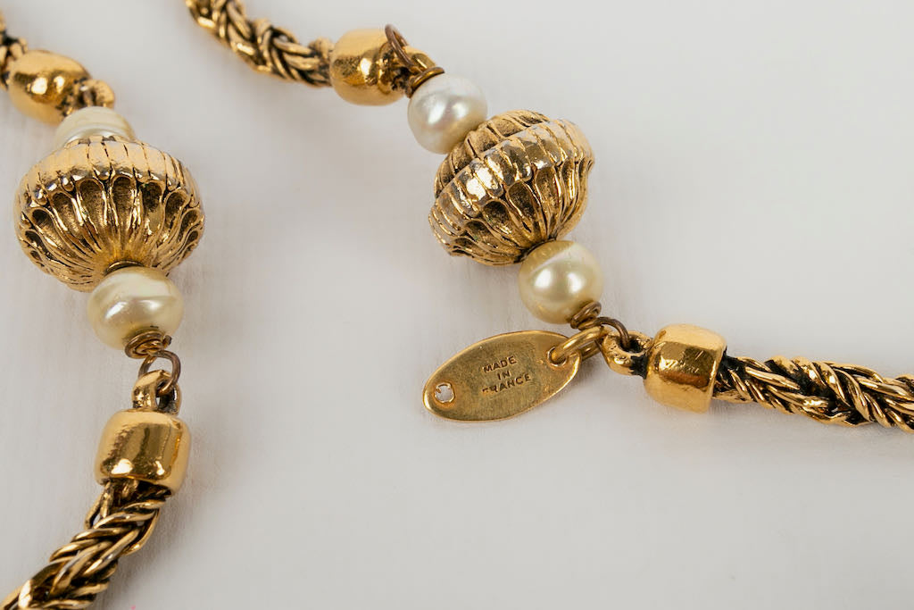 Collier dor�� Chanel 1984