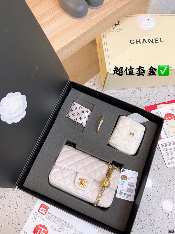 aura-bags - Chanel Bags - 6934