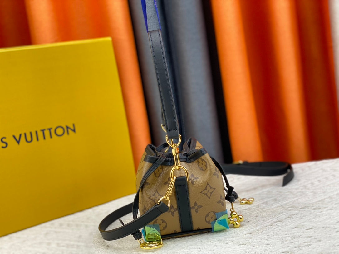 New Lux Bags Louis Vuitton  906