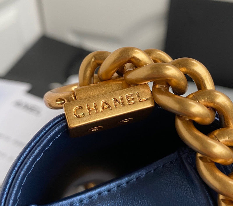 aura-bags - Chanel Bags - 7428