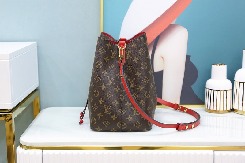 Louis Vuitton Luxury Bags 2688