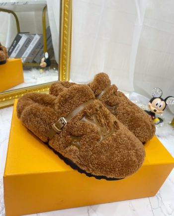 louis vuitton Women's Winterbreak Flat Comfort Mule Brown For Women LV