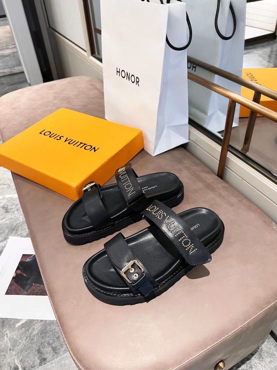 louis vuitton Women's Bom Dia Flat Mule Black For Women