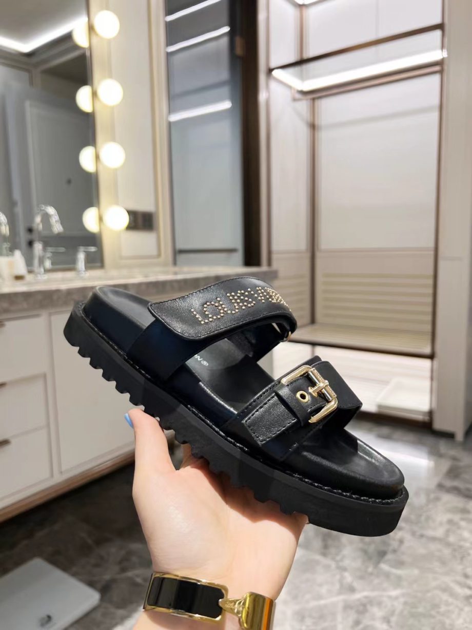 louis vuitton Women's Bom Dia Flat Mule Black For Women
