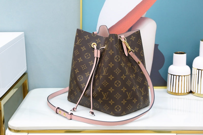 Louis Vuitton Luxury Bags 2687
