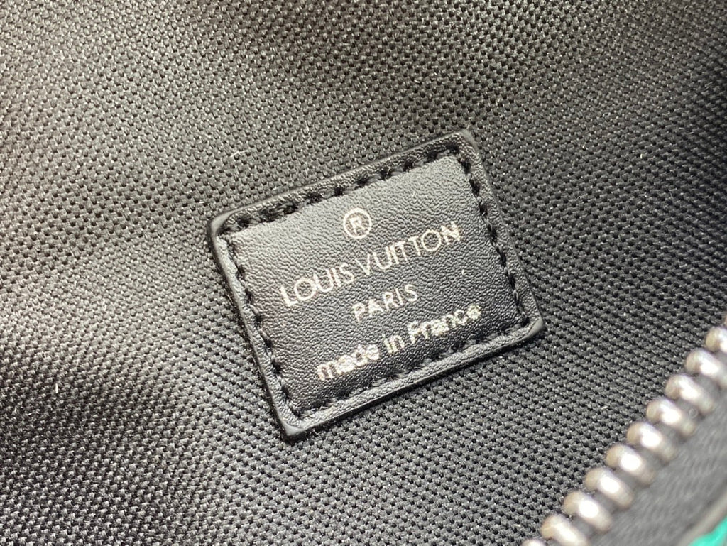 Luxury Bags Louis Vuitton  832