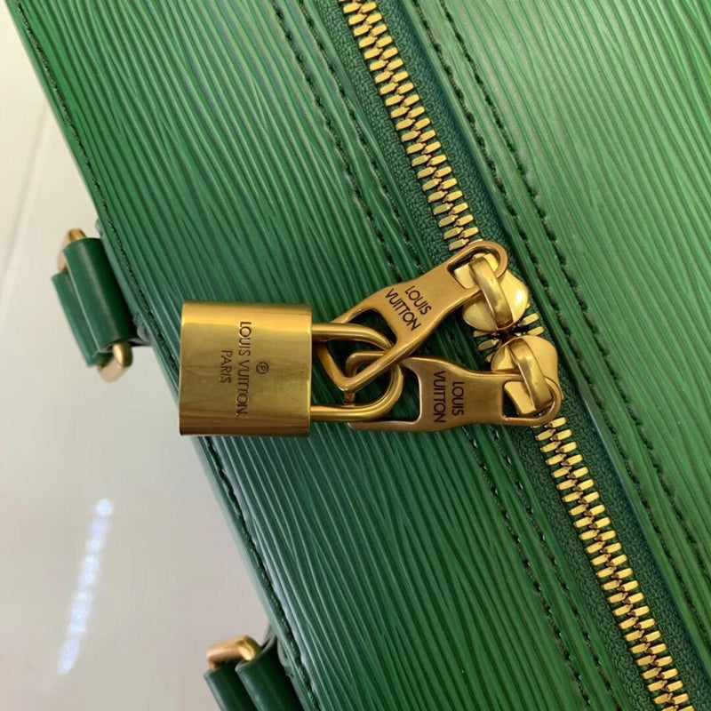 Louis Vuitton Luxury Bags 1941